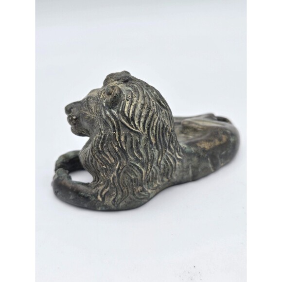 VTG Cast Bronze Reclining Lion Sculpture Statue Paperweight Figurine 4.25" Long - Picture 7 of 11